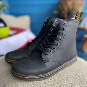 Dr. Martens Tobias Boots